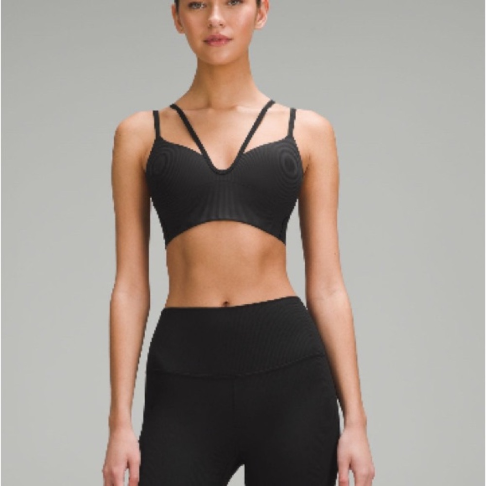 Lululemon Black Strappy Sports Bra Medium Support